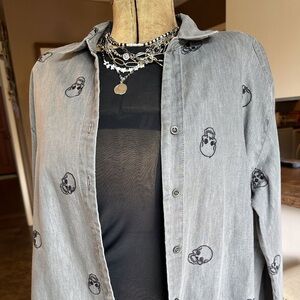Gray Skull Print Women’s Button Up Shirt